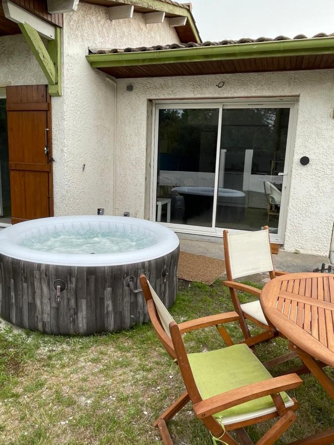 Villa Au Calme Avec Piscine, Grand Jardin Et Studio Independant アンデルノ・レ・バン エクステリア 写真