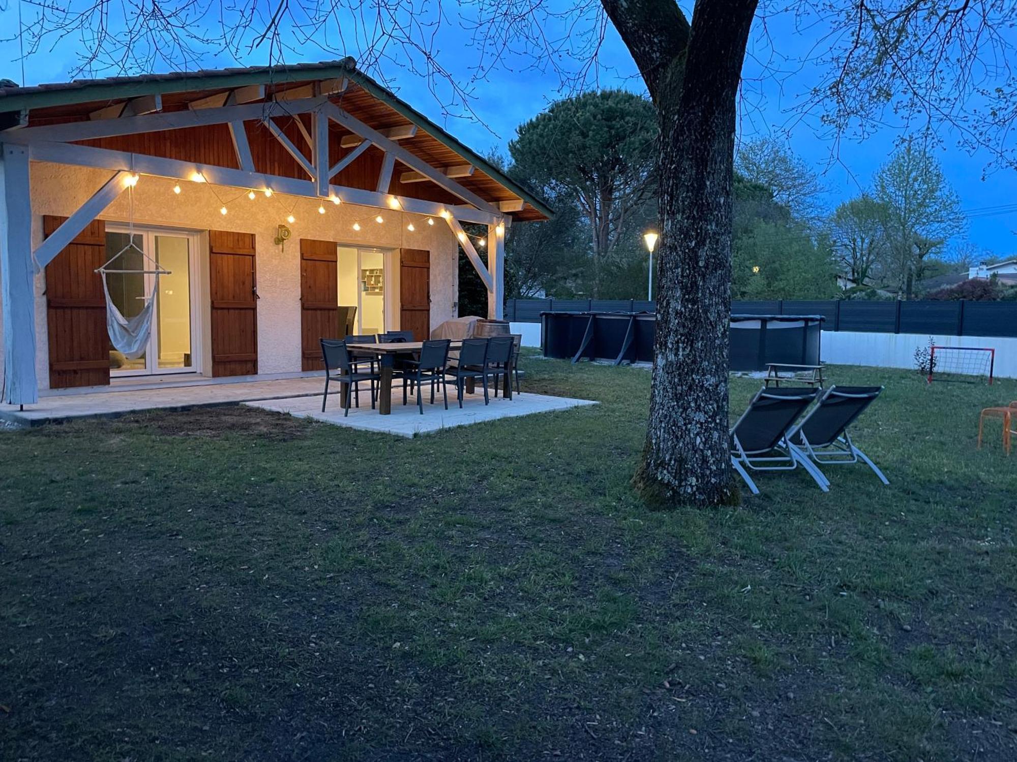 Villa Au Calme Avec Piscine, Grand Jardin Et Studio Independant アンデルノ・レ・バン エクステリア 写真
