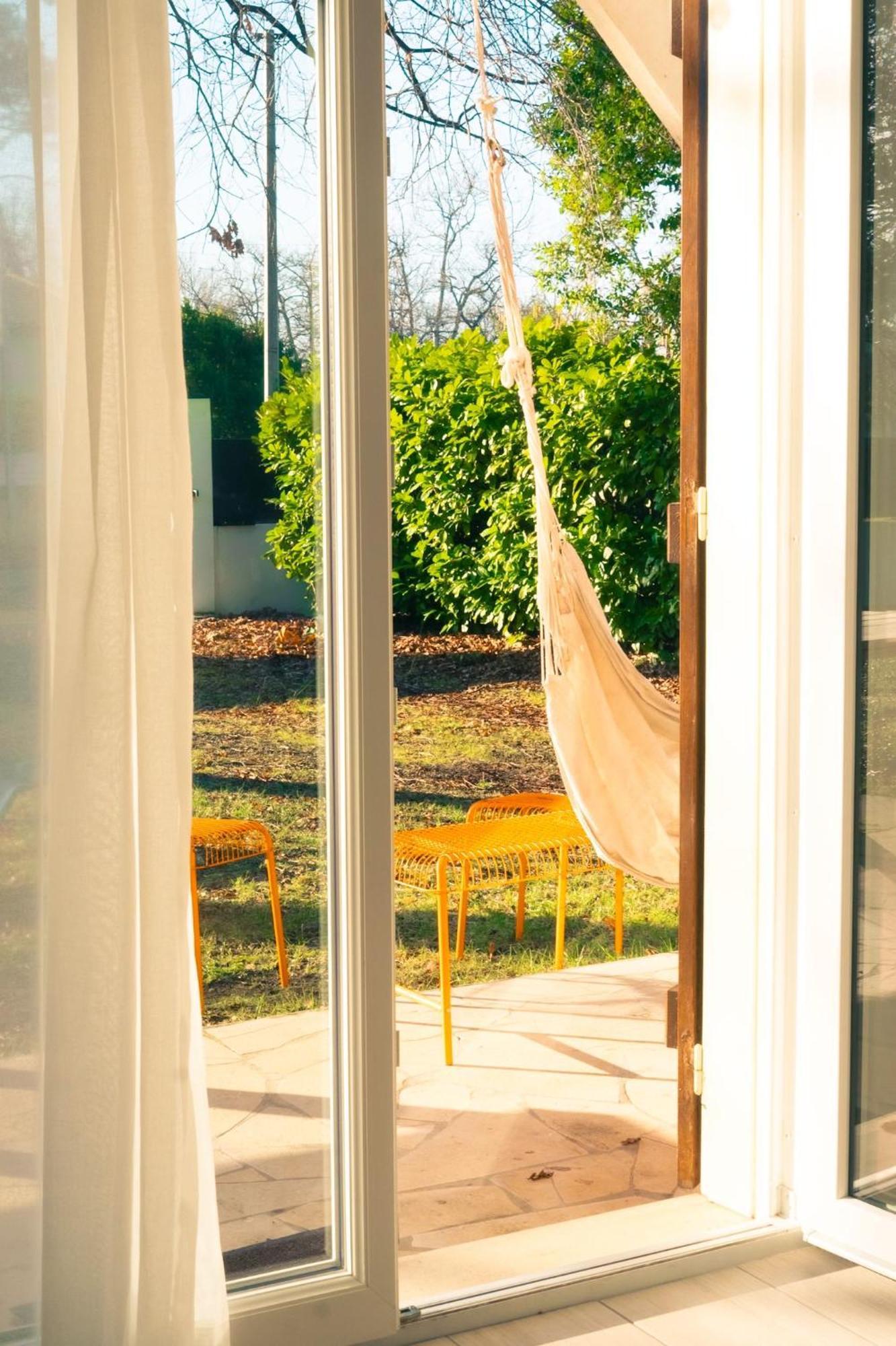 Villa Au Calme Avec Piscine, Grand Jardin Et Studio Independant アンデルノ・レ・バン エクステリア 写真